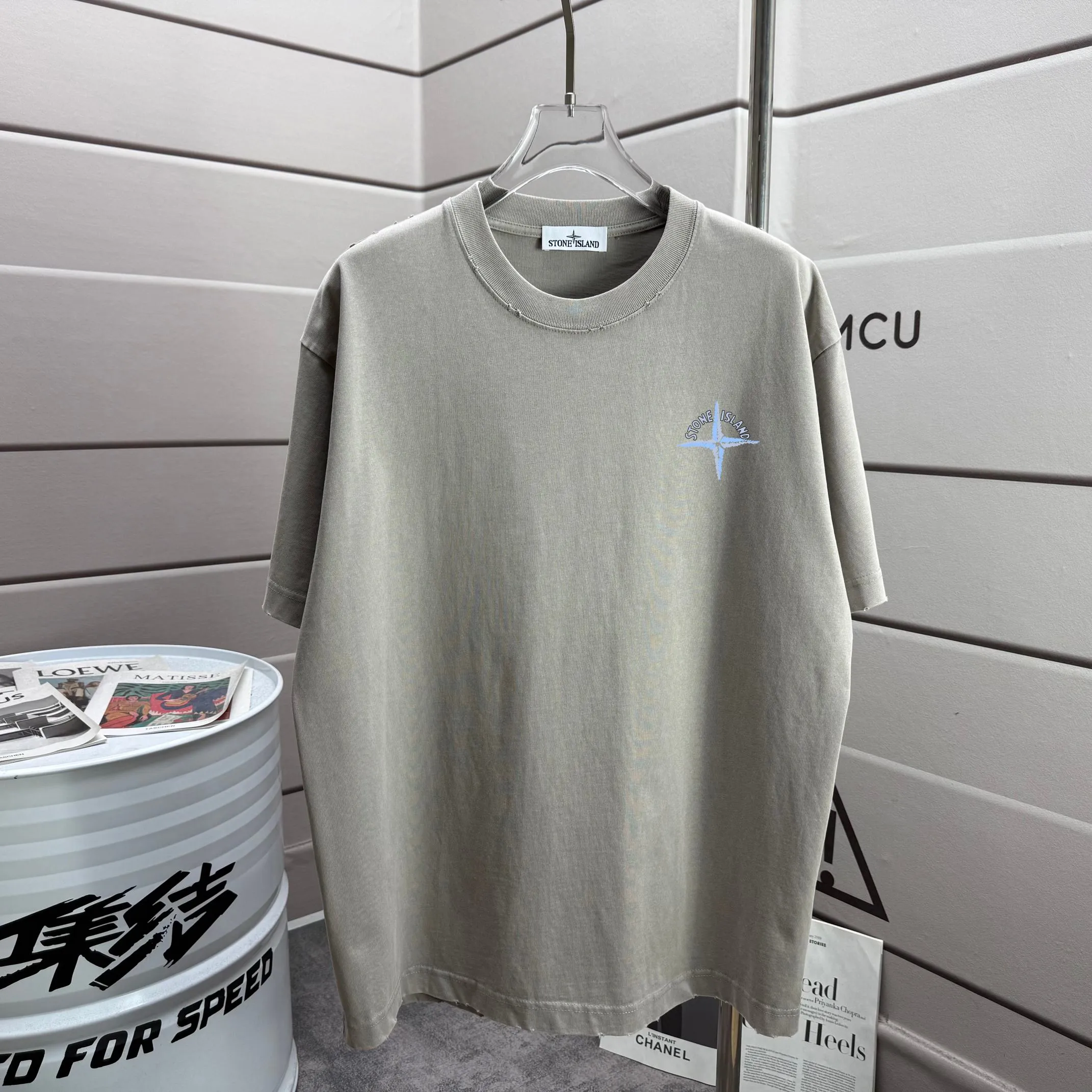 P160 Ston* islan* 石*岛 2025 autumn and winter new style, washed and worn 320g round neck short-sleeved tee, loose version for men and women, color: washed black, washed white, washed gray, washed brown gray Size: S M L XL XXL Size: S (90-130 catties) M (120-150 catties) L (140-165 catties) (160-180 catties) XXL (180-210 catties)